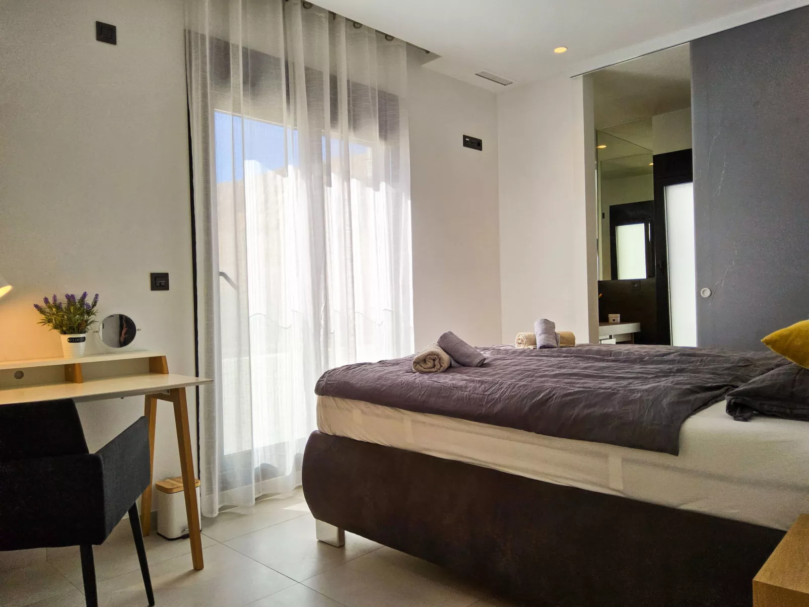 Benidorm Eudaimonia-Inside