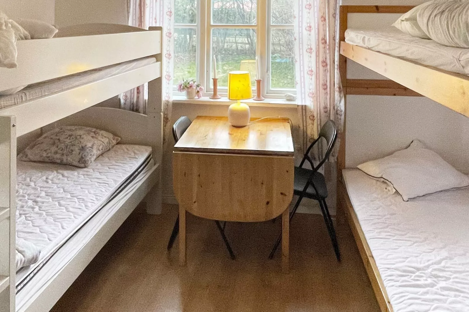 4 person holiday home in ÅHUS-By Traum