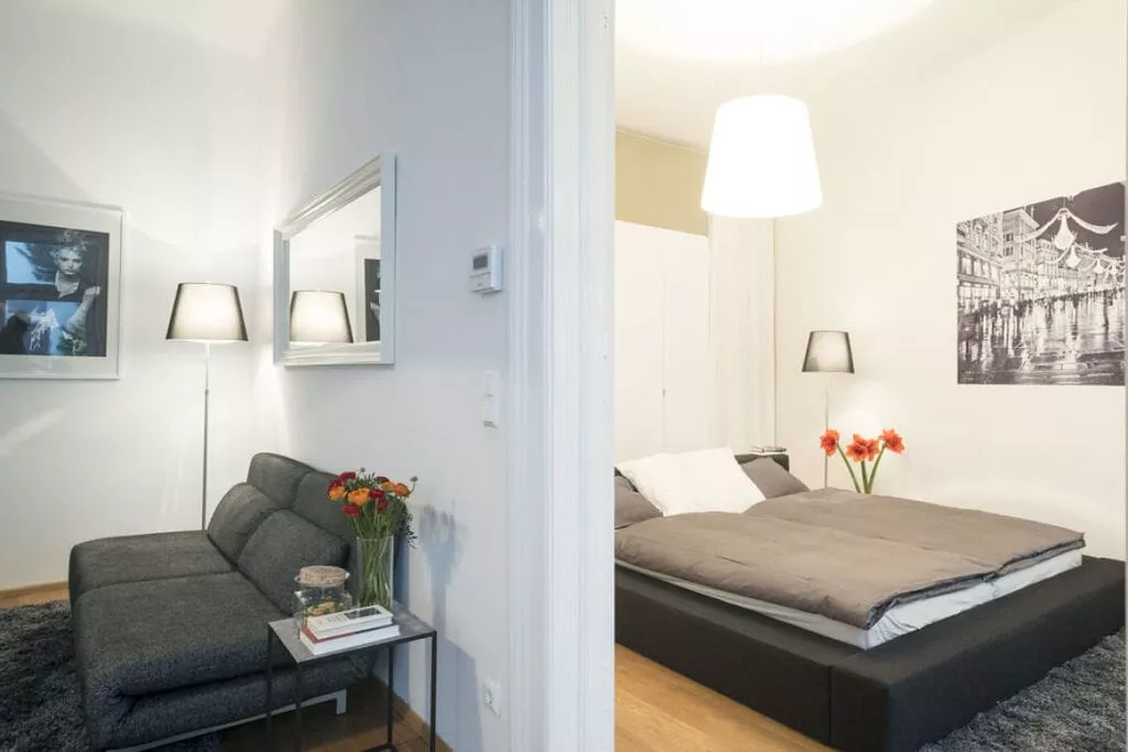 127125-Bedroom
