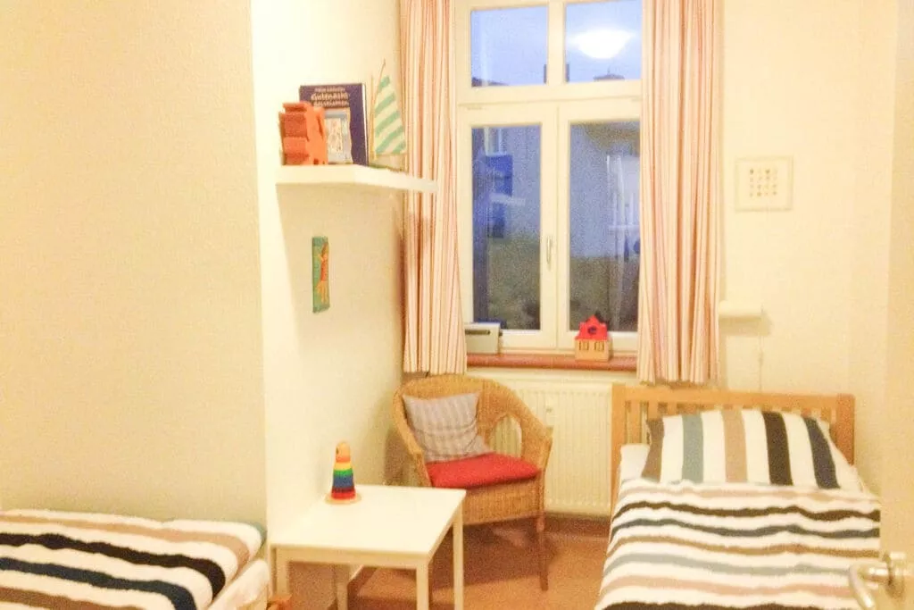 113583-Bedroom