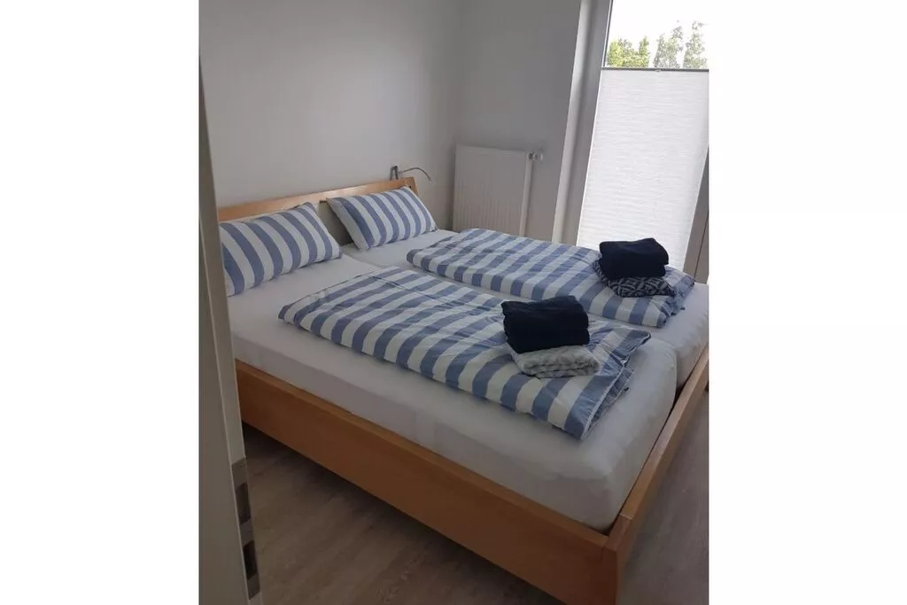 148634-Bedroom