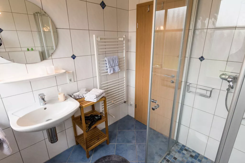 261811-Bathroom