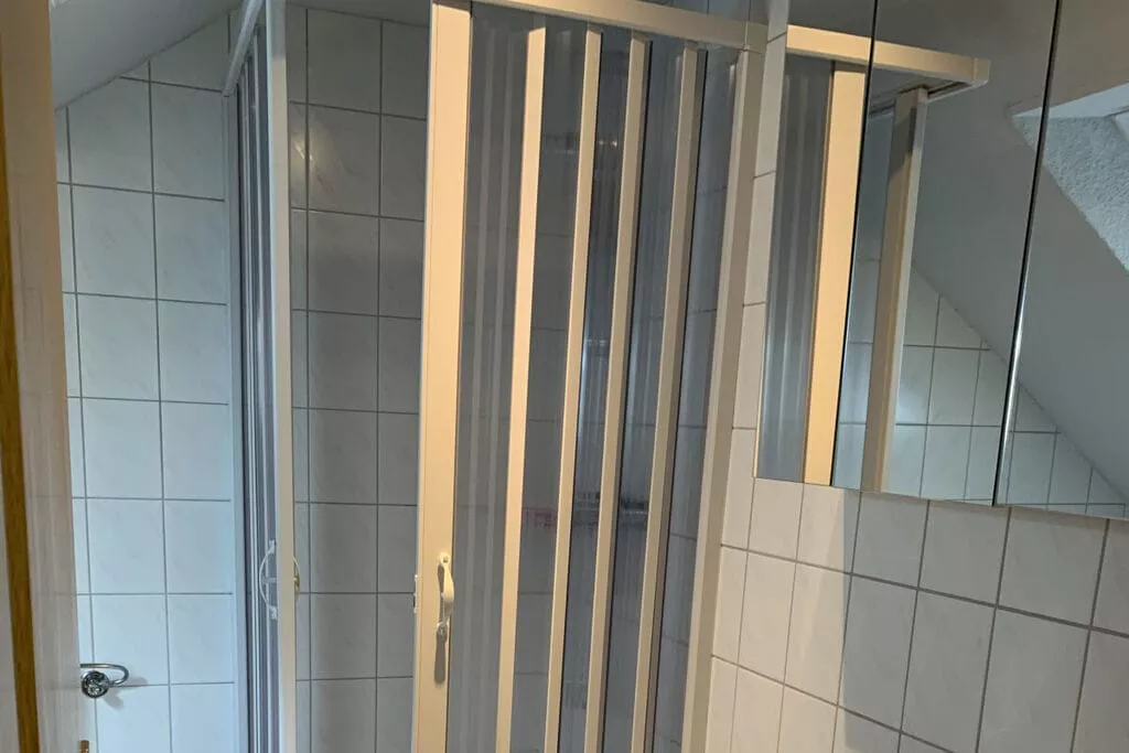 111107-Bathroom