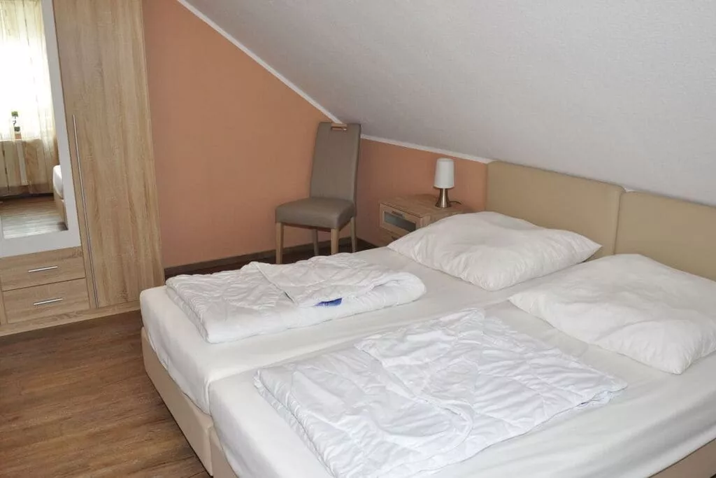 238037-Bedroom