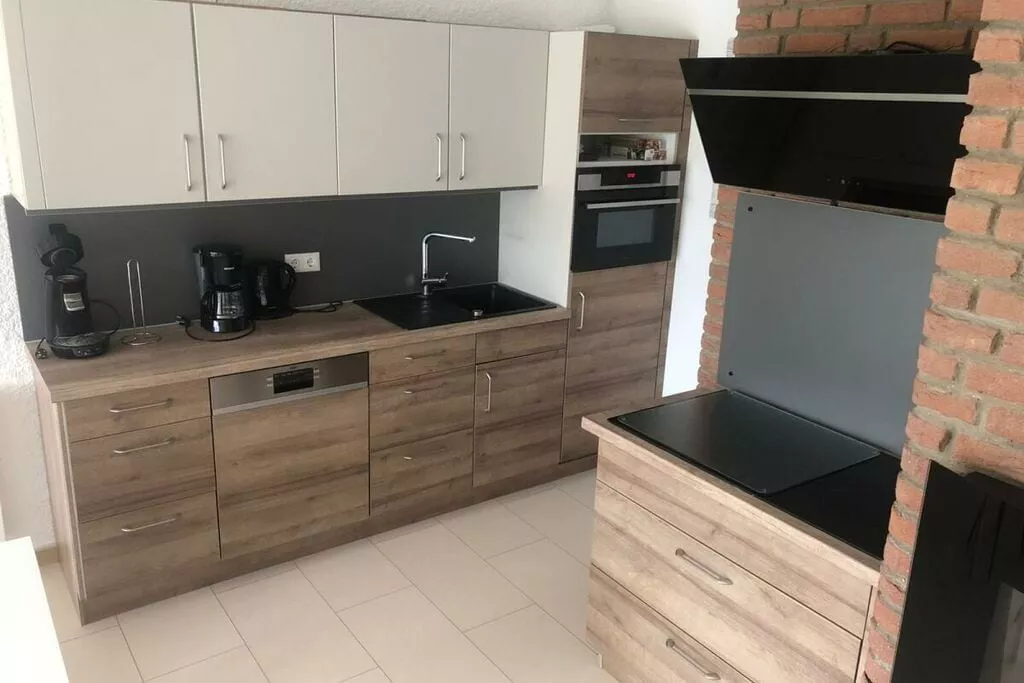 241346-Kitchen
