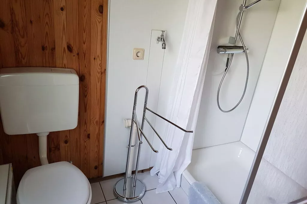 276555-Bathroom
