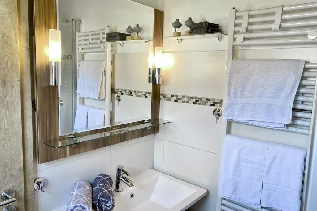 175854-Bathroom