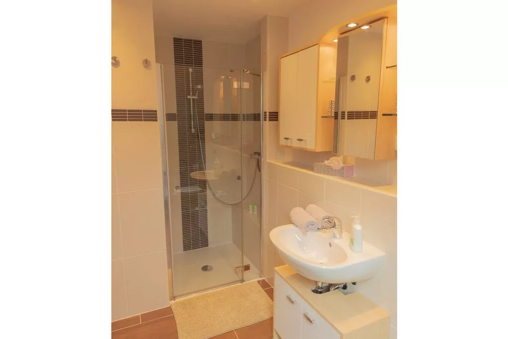 263087-Bathroom