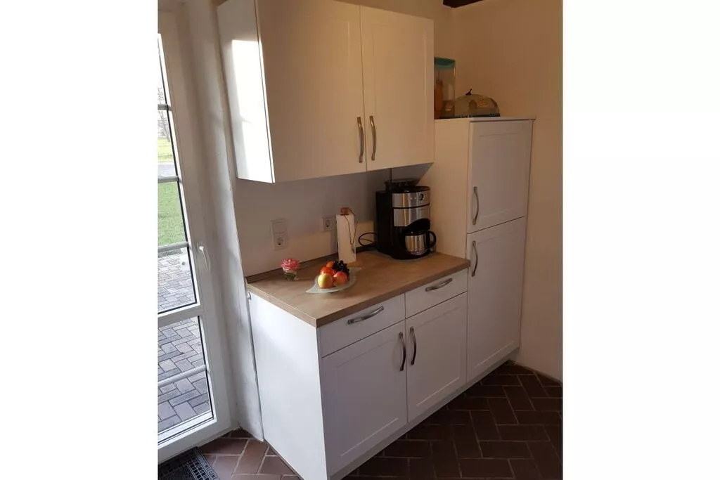 268405-Kitchen