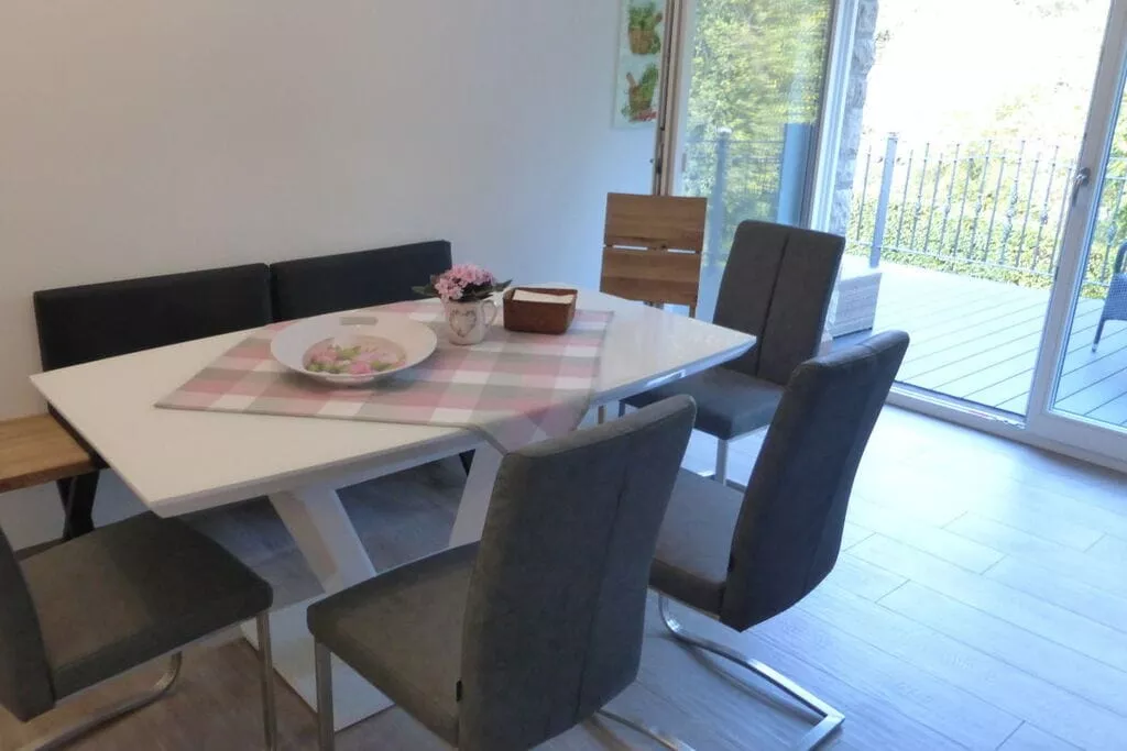 240961-Kitchen