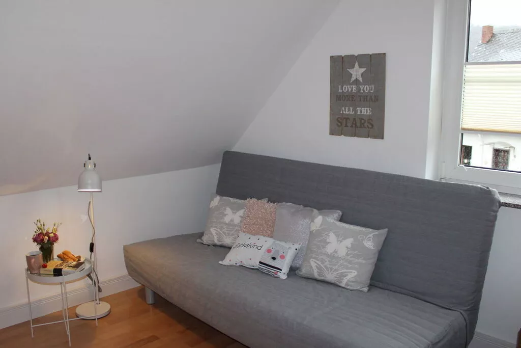 262924-Bedroom