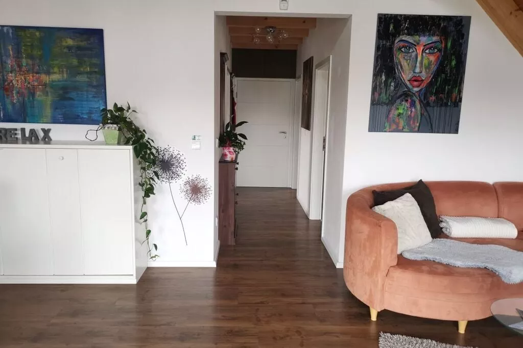 138704-Living room