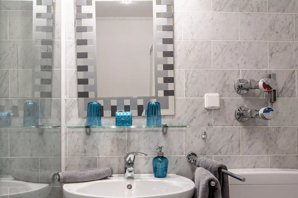 276578-Bathroom