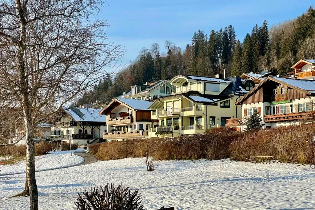 192474-View