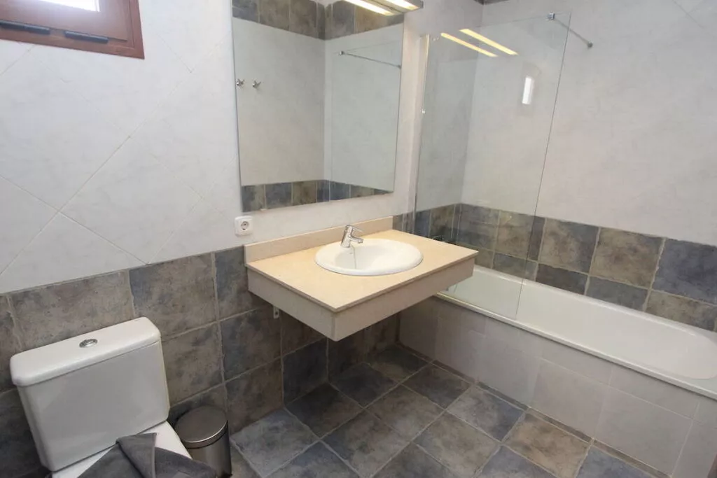 273395-Badezimmer