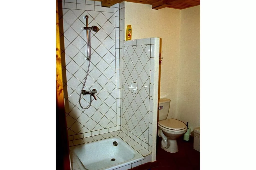 265593-Bathroom