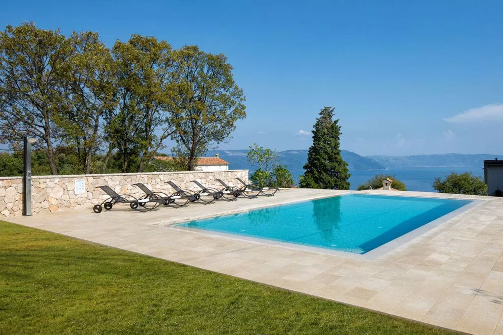 179626-Pool