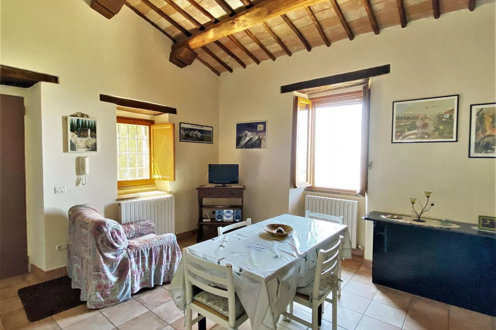 Appartamento 4 persone-Dining room