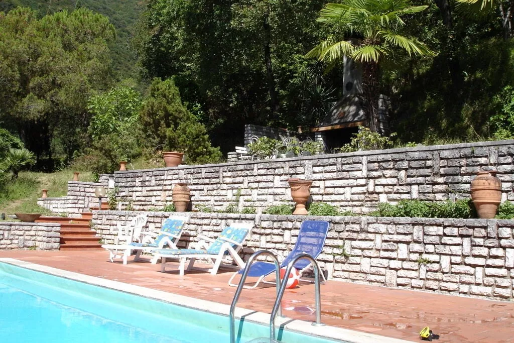 247937-Pool