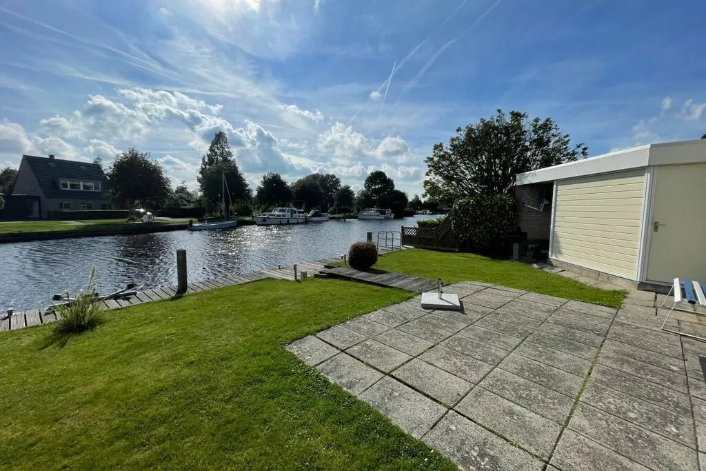 250988-Terrace