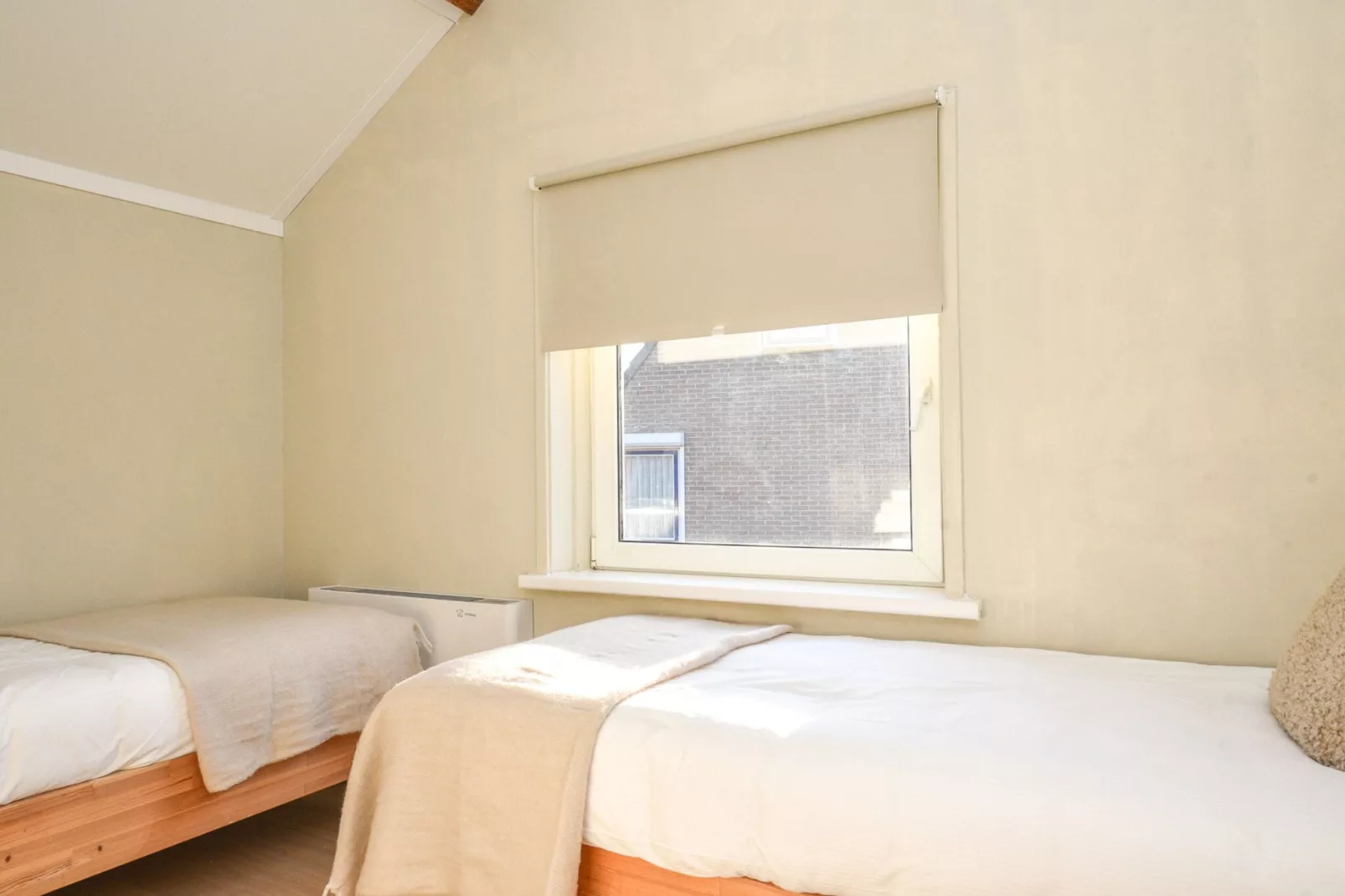 GARDEN SUITE-Schlafzimmer
