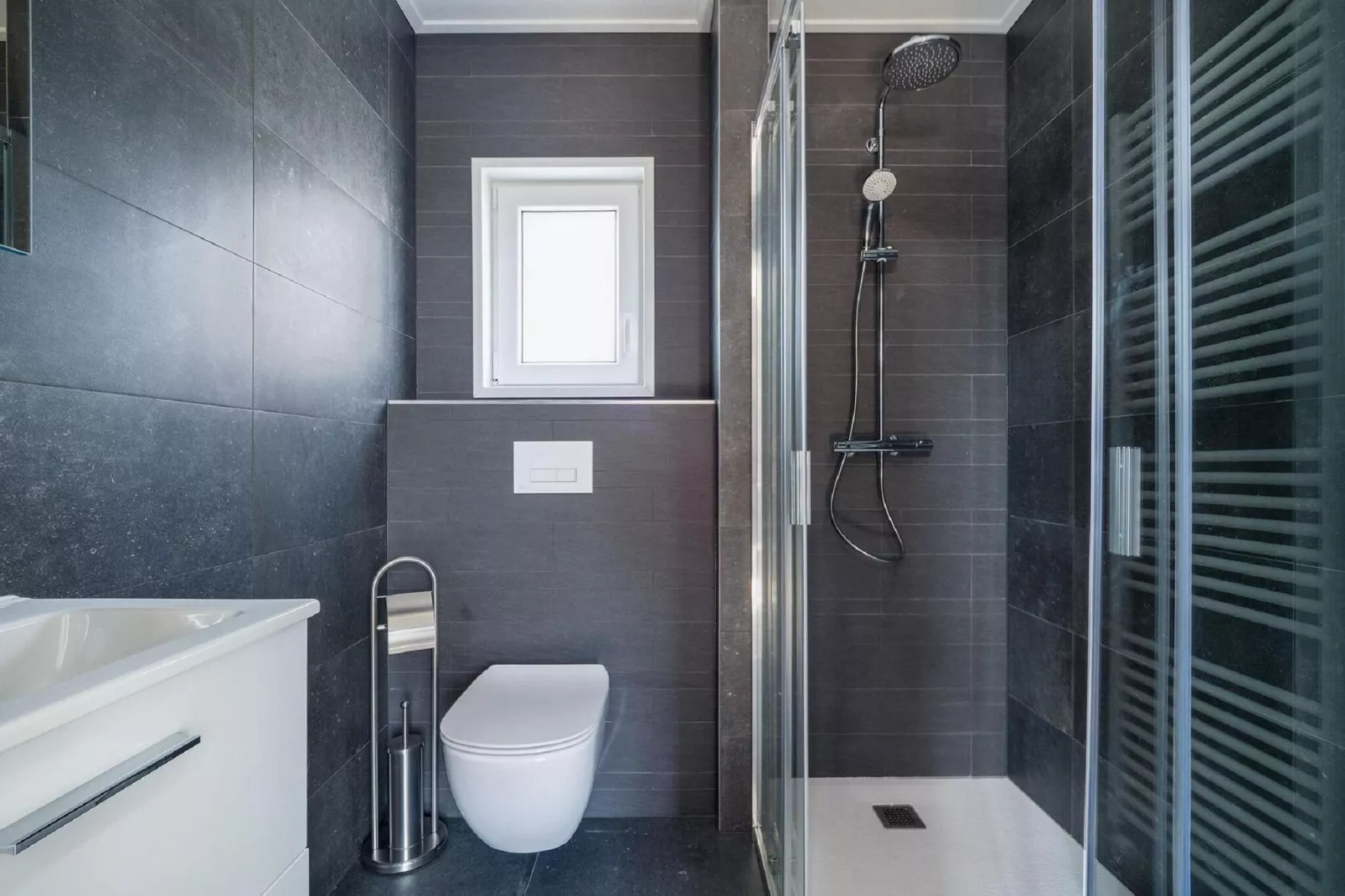 Vakantiepark De Rimboe & De Woeste Hoogte 24-Bathroom