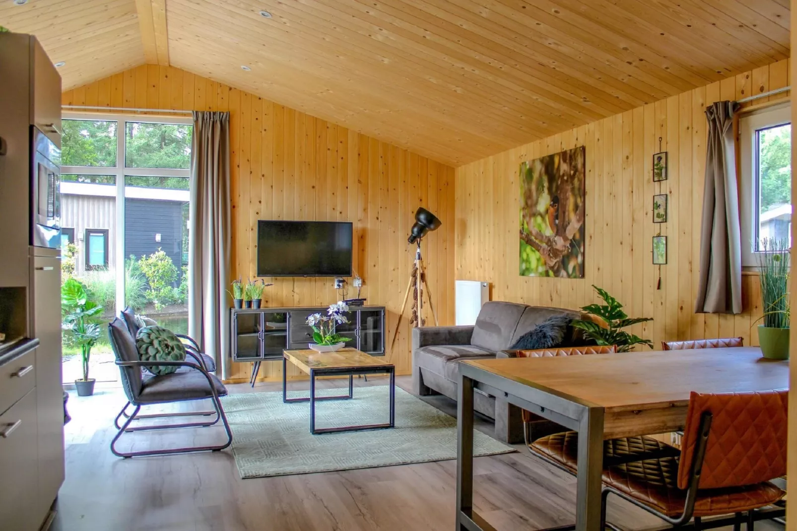 Vakantiepark De Rimboe & De Woeste Hoogte 27-Living room