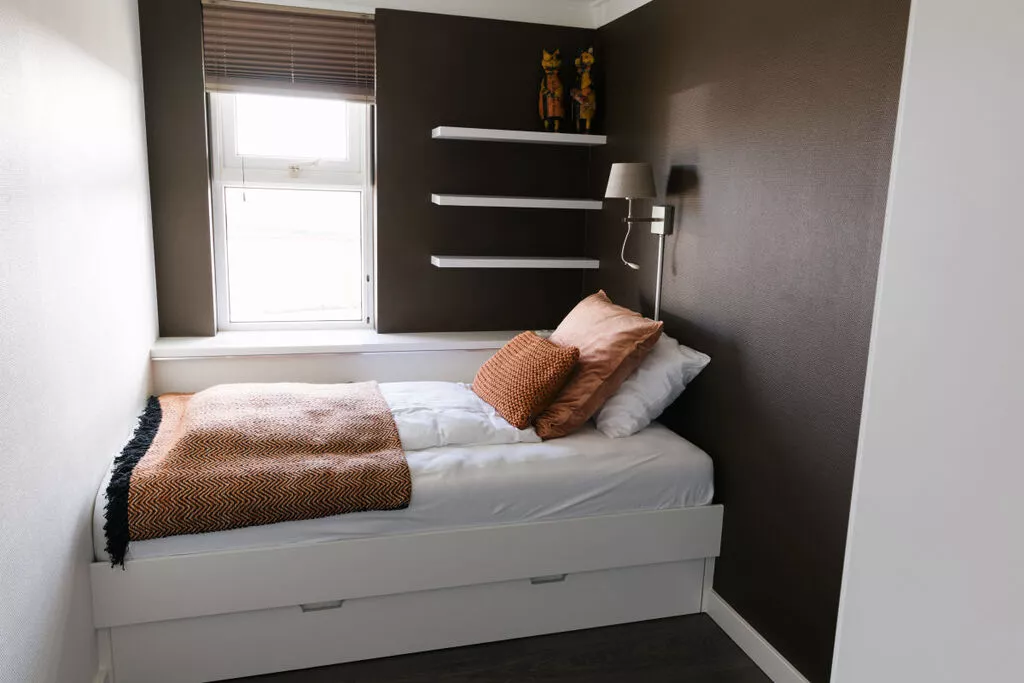 263855-Bedroom