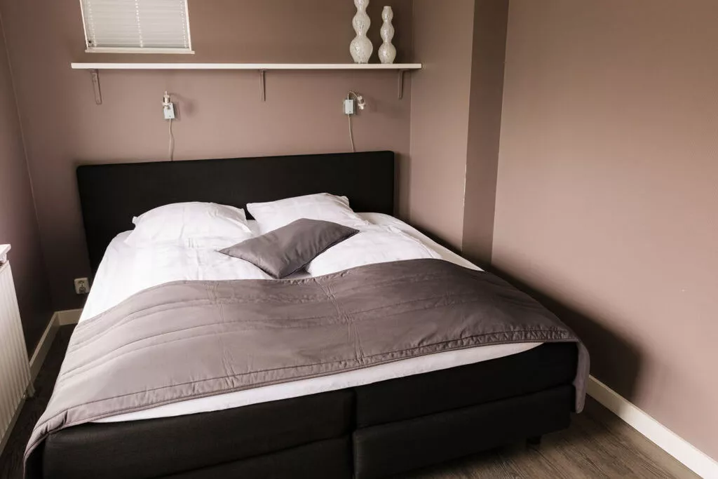 264268-Chambre