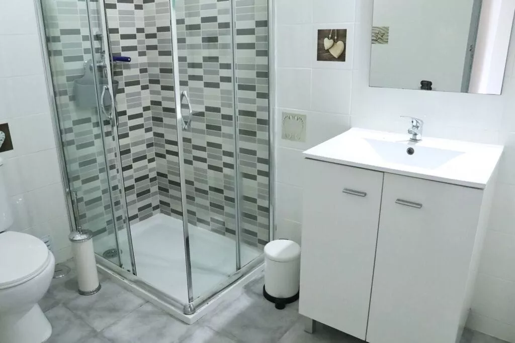 273749-Bathroom