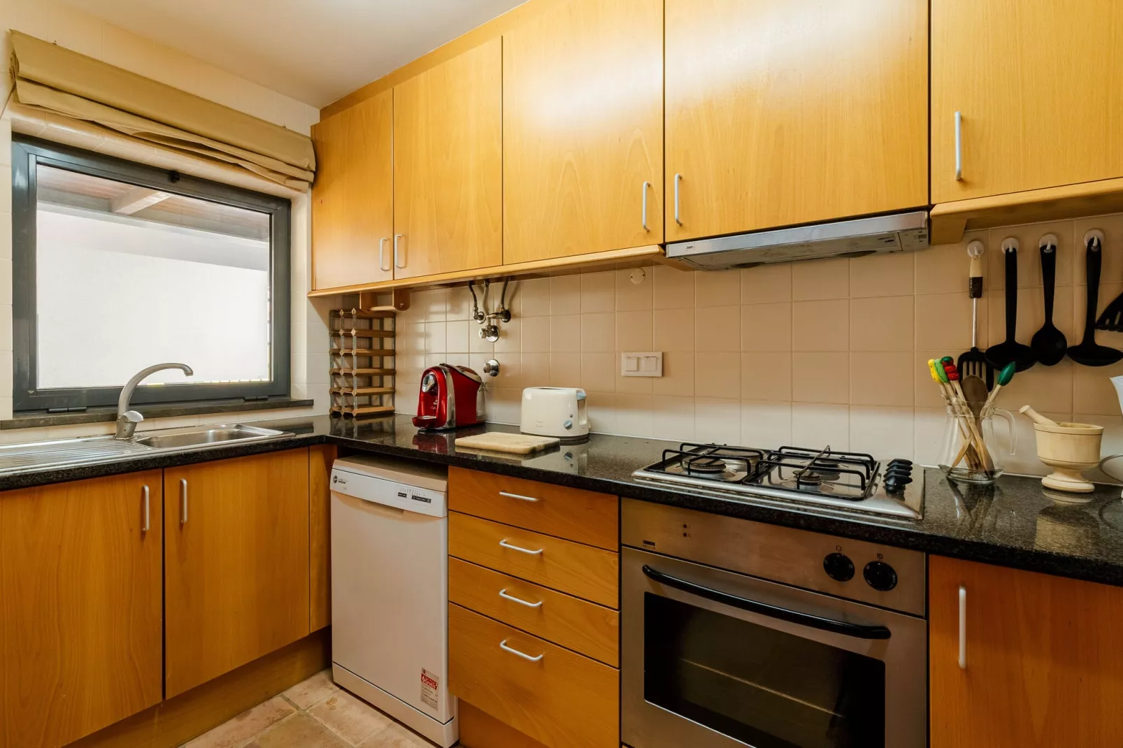 Marina Park A038-Kitchen