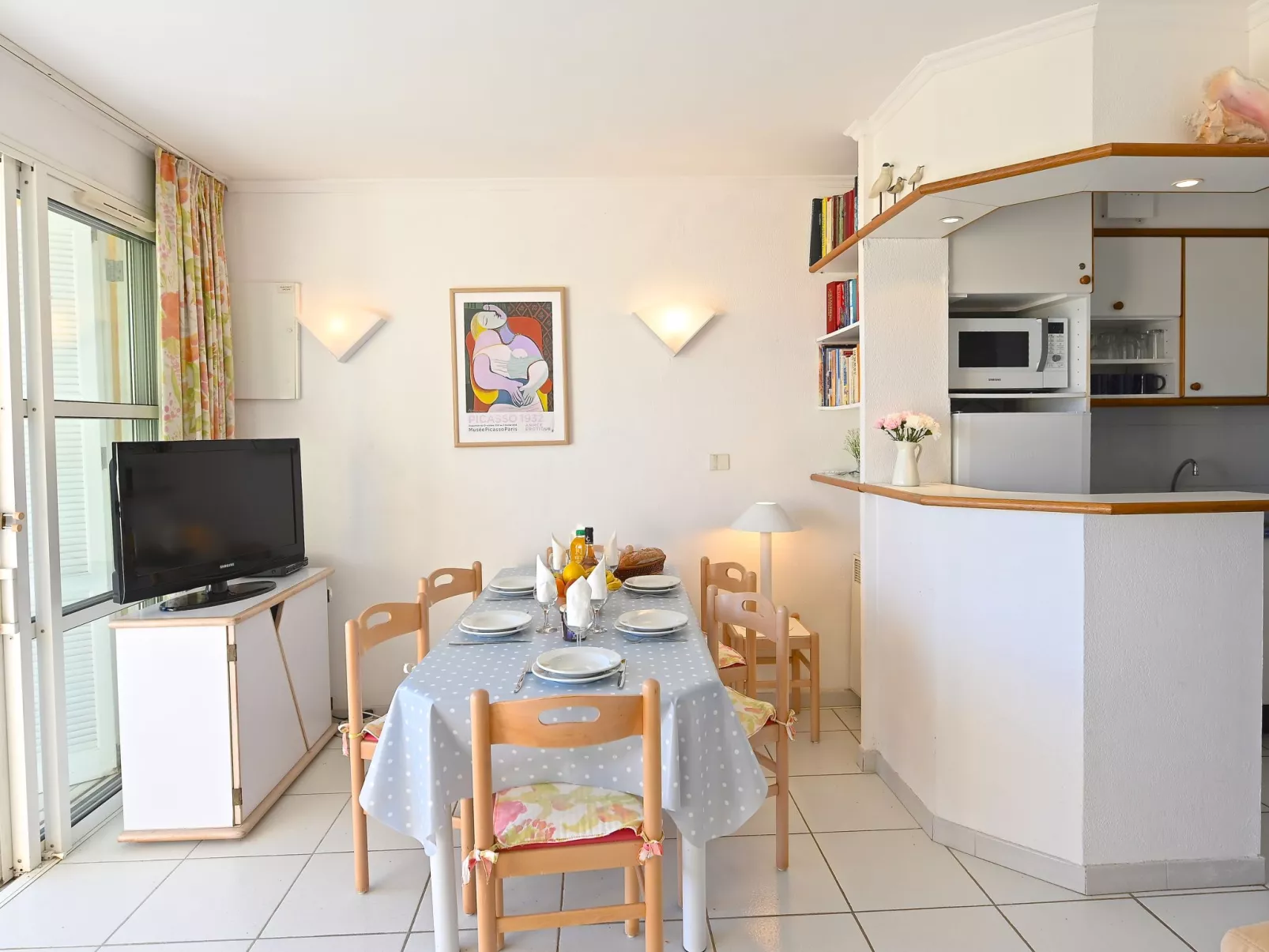 Les Bastides (O5 018)-Dedans