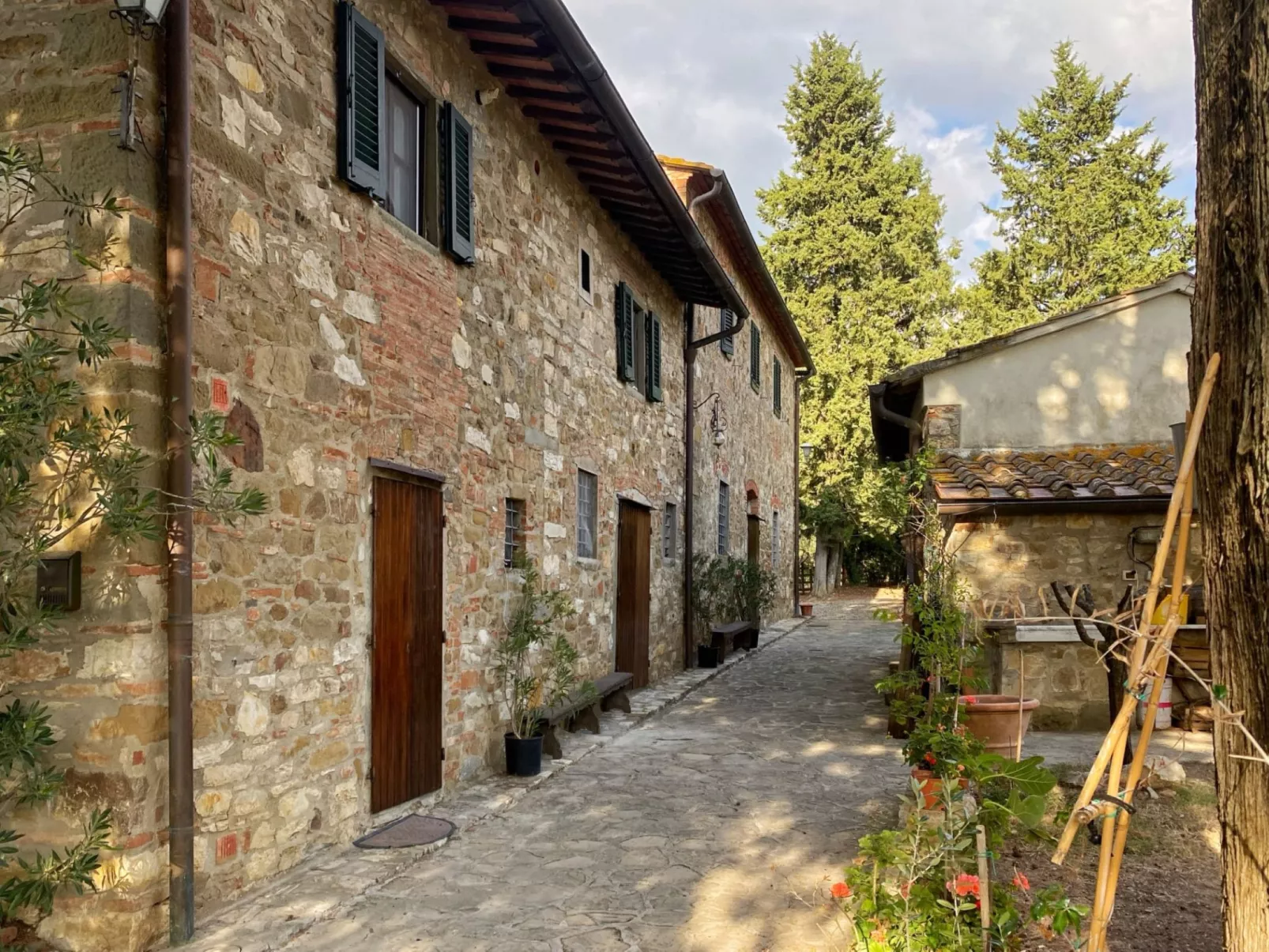 Antico Frantoio-Outside