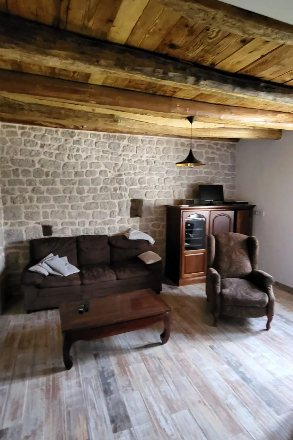 Markanovi Dvori-Inside
