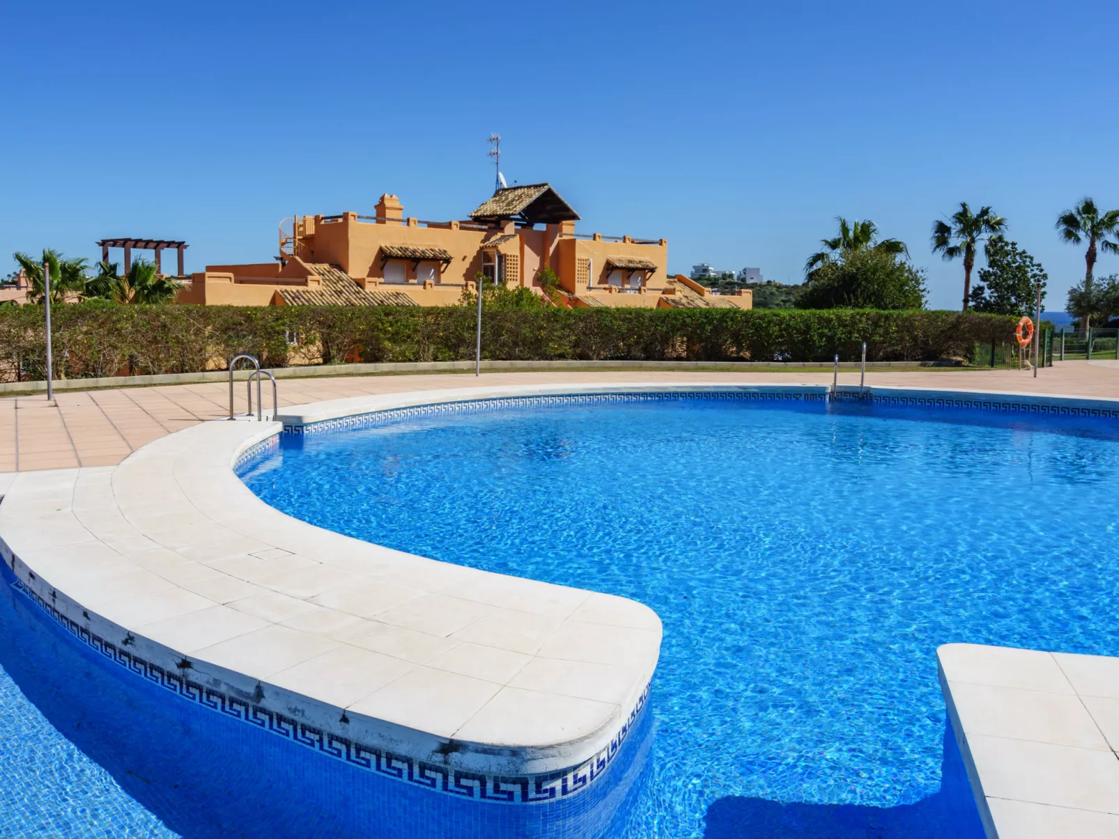 Casares del Sol-Outside