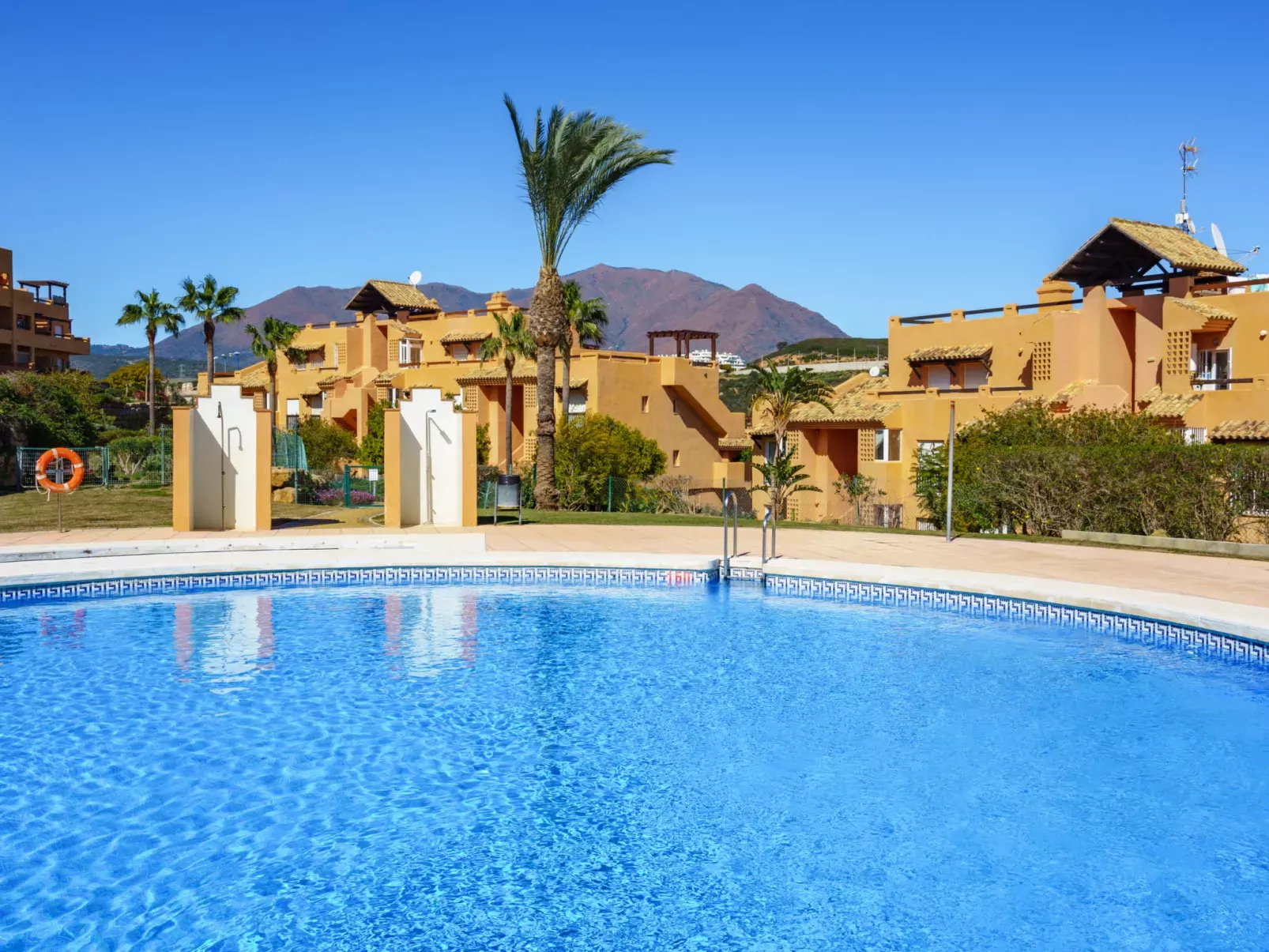 Casares del Sol-Outside