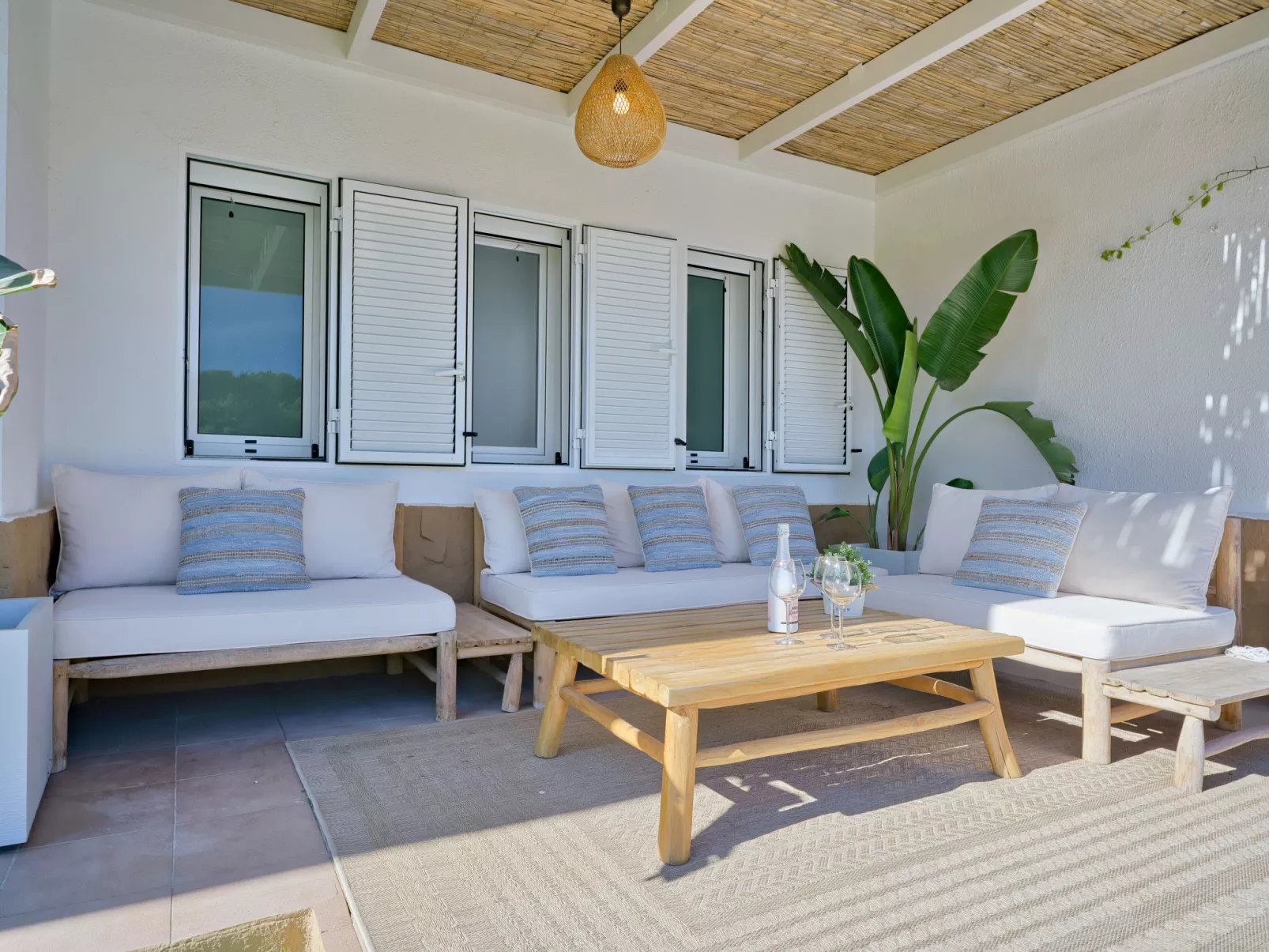 Villa Mare Nostrum Plus-Inside