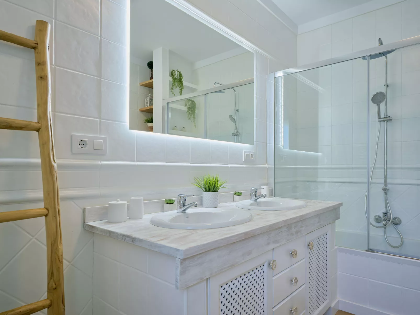 Villa Mare Nostrum Plus-Inside