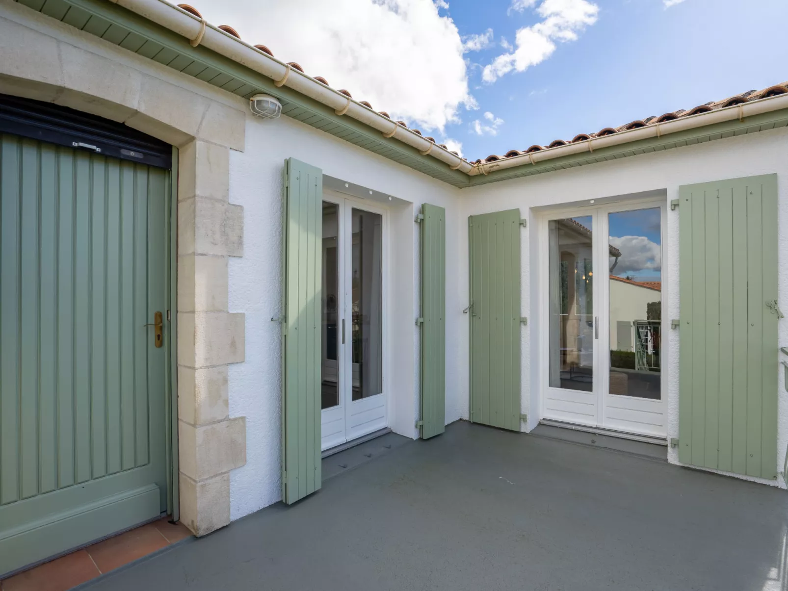 Maison Elio-Outside