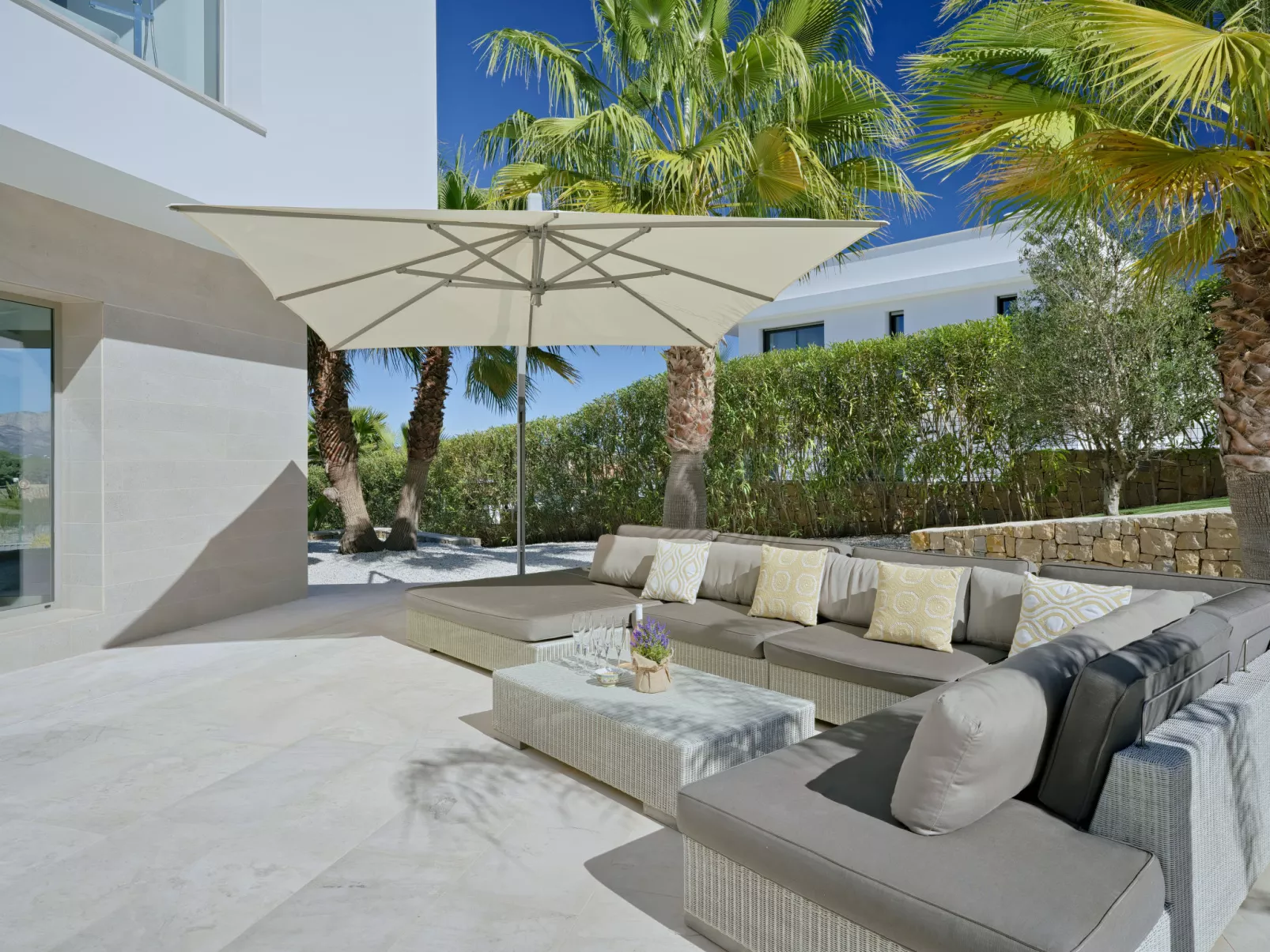 Villa Eos-Outside