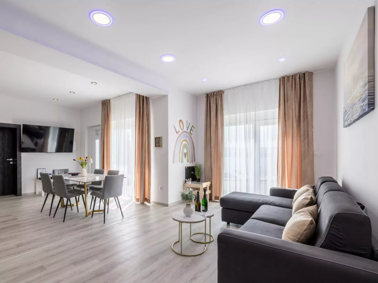 Luxury Apartman Mir-Inside