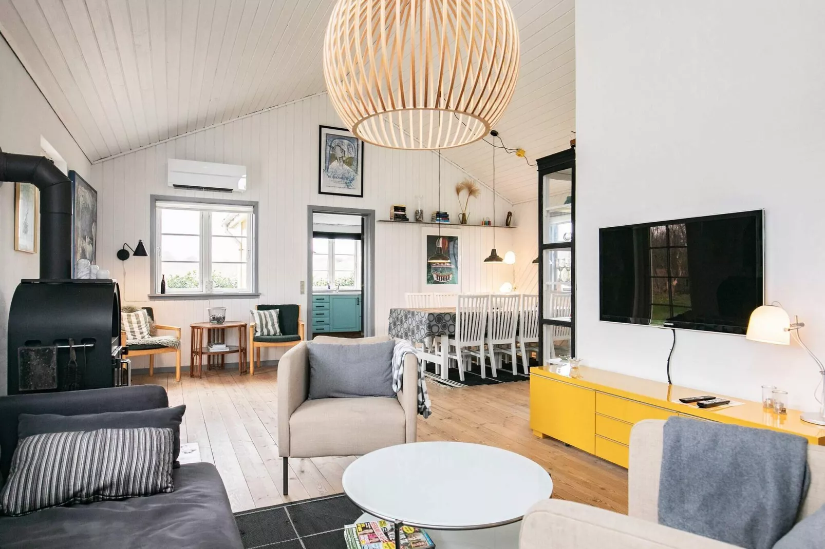8 person holiday home in Frørup-Indoor