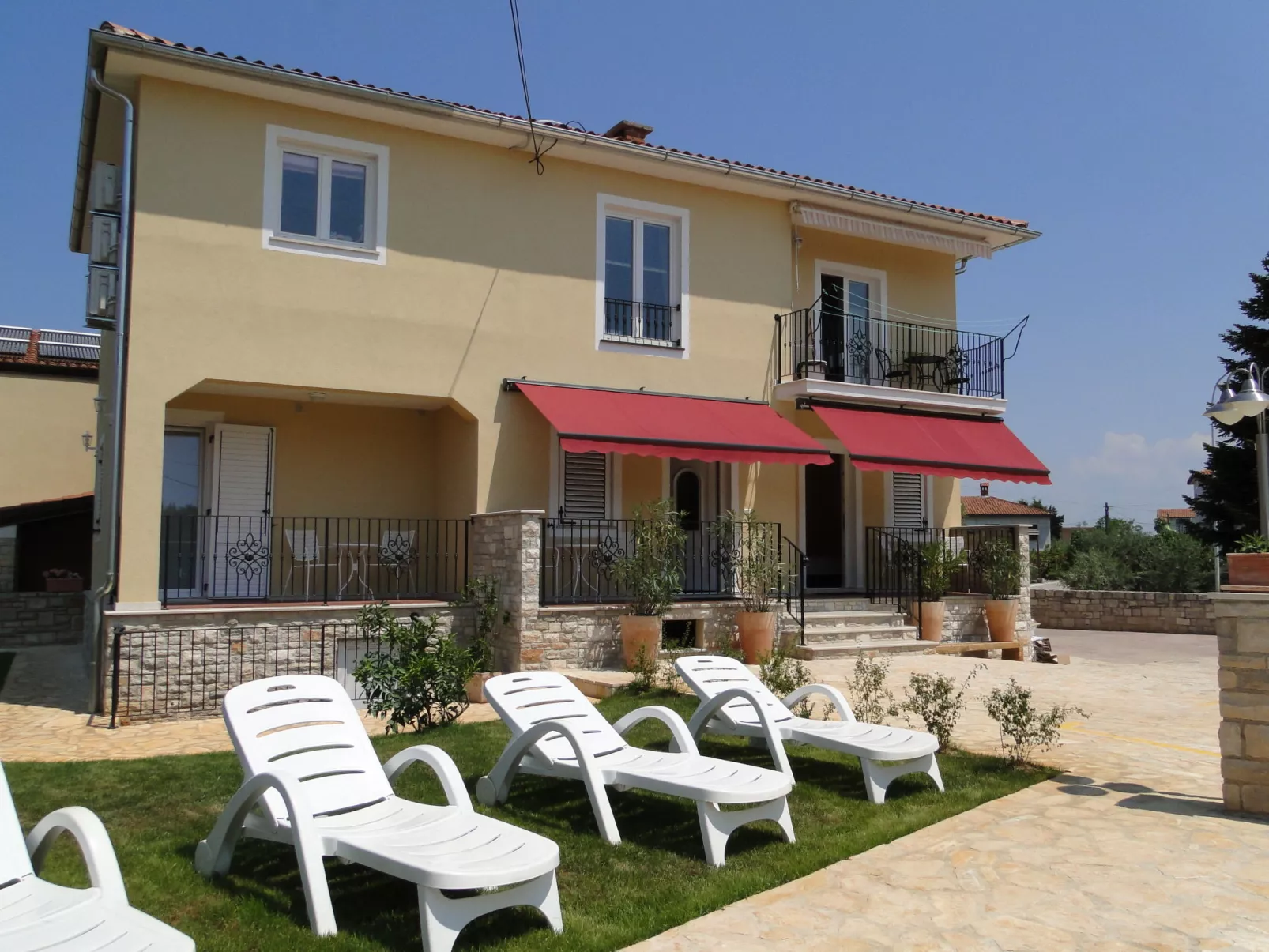 Apartment Ćakule-Outside