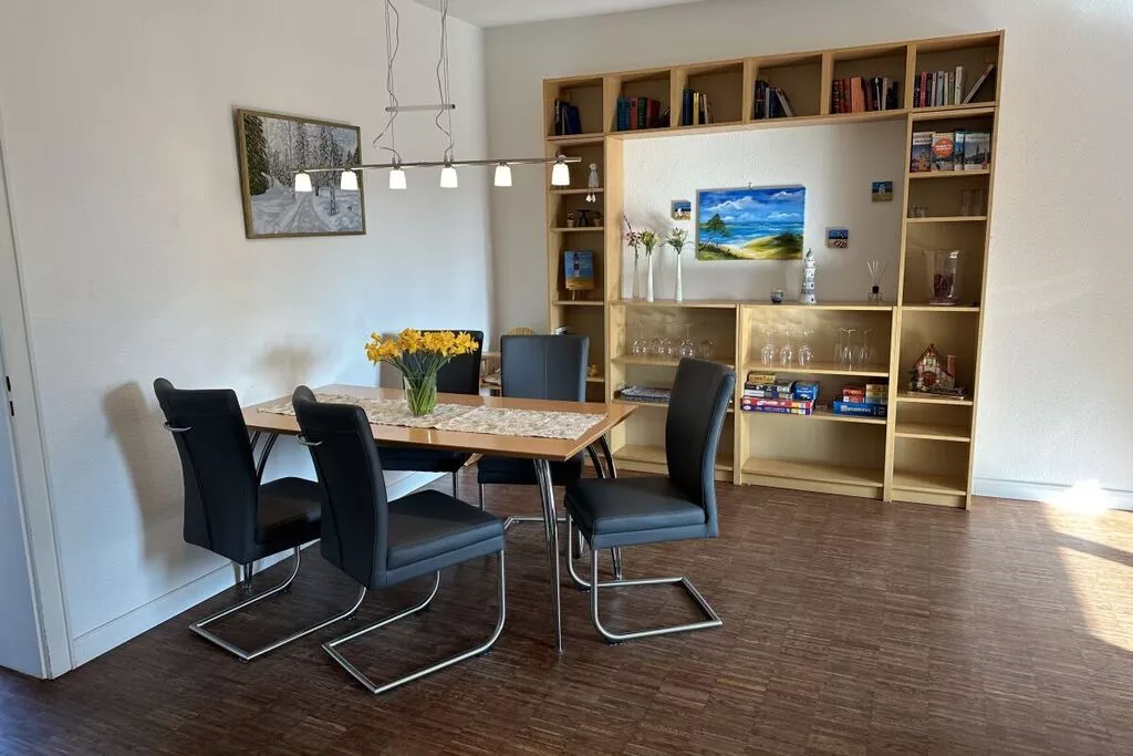 201187-Living room
