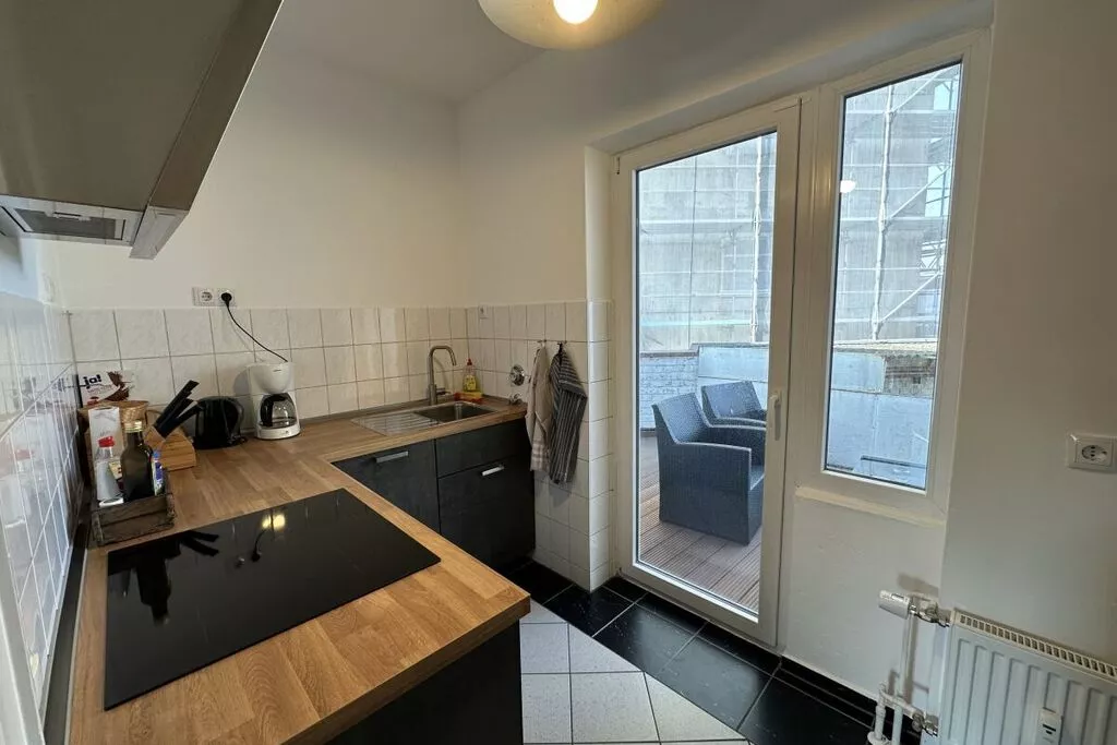 201187-Kitchen