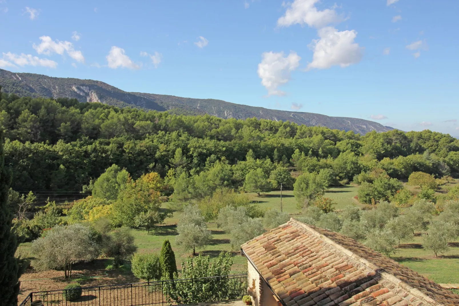 Les Sources-Aussicht Sommer