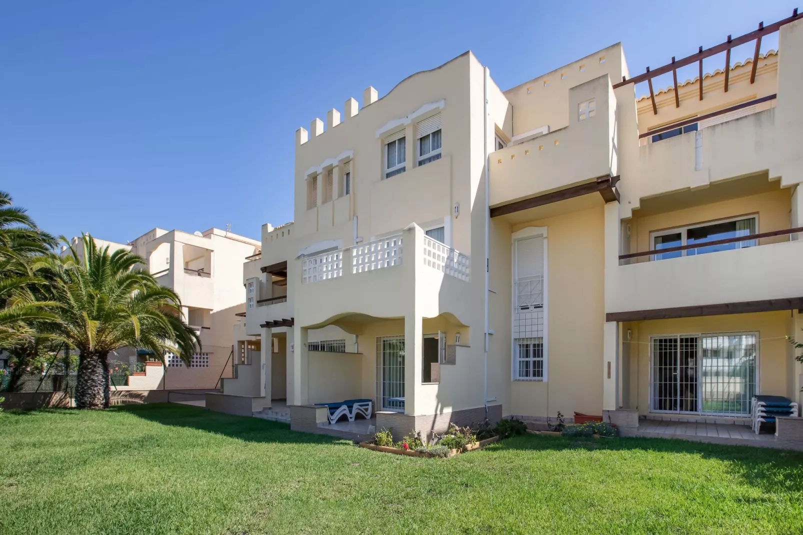 Macael Bajo 203-Exterior summer