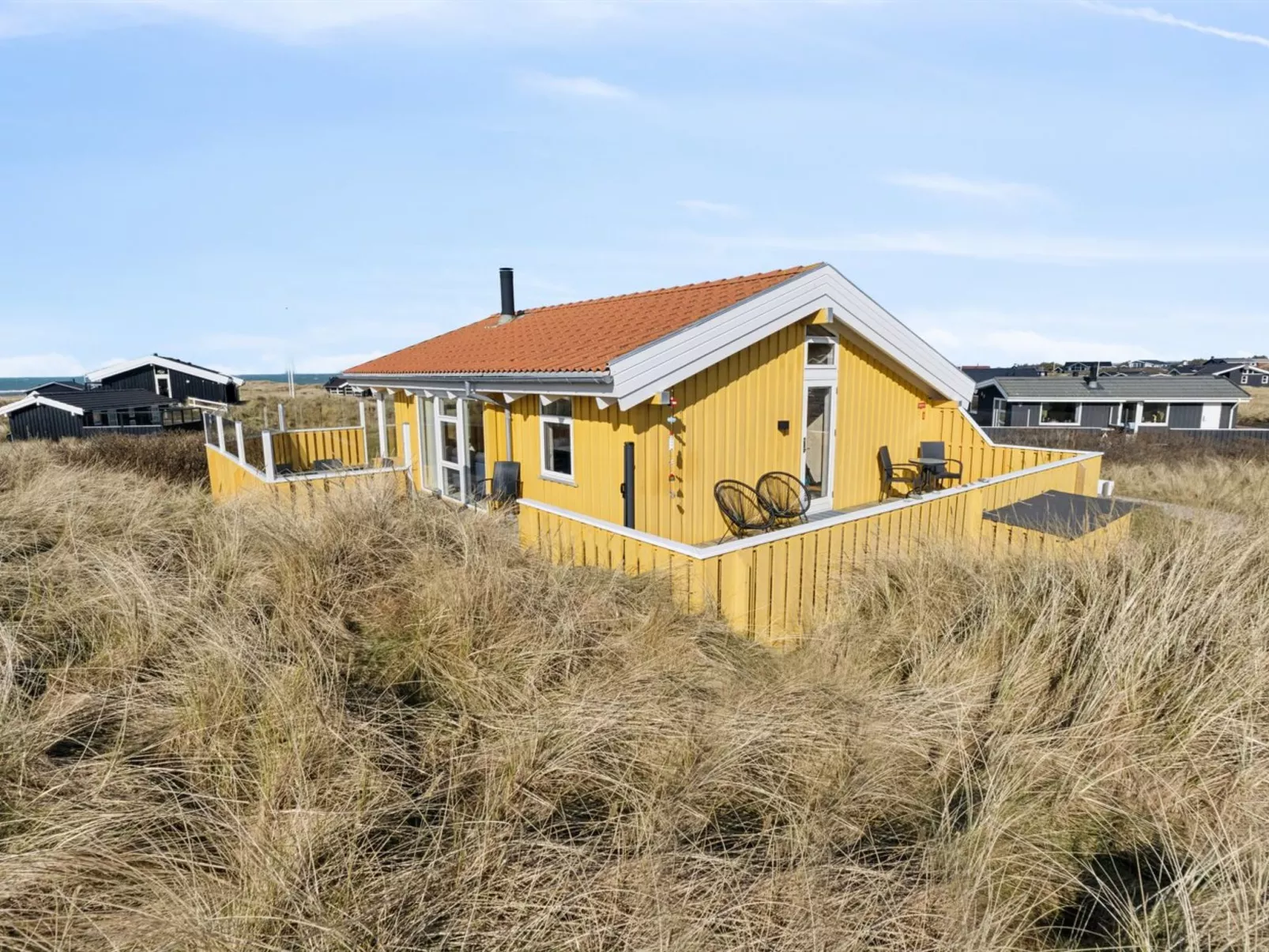 "Bjarni" - 239m from the sea-Outside
