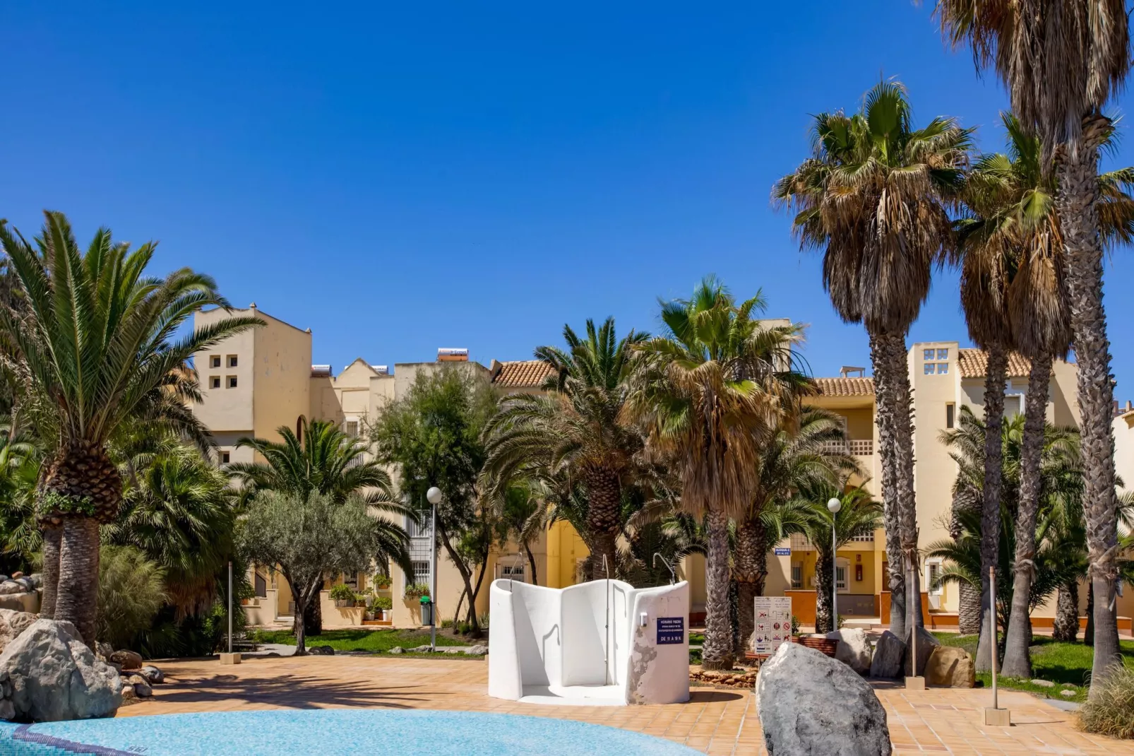 Macael Bajo 203-Exterior summer