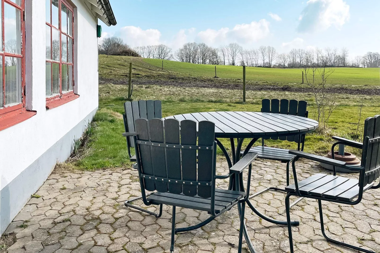 Bright holiday home in Vollsjö-By Traum